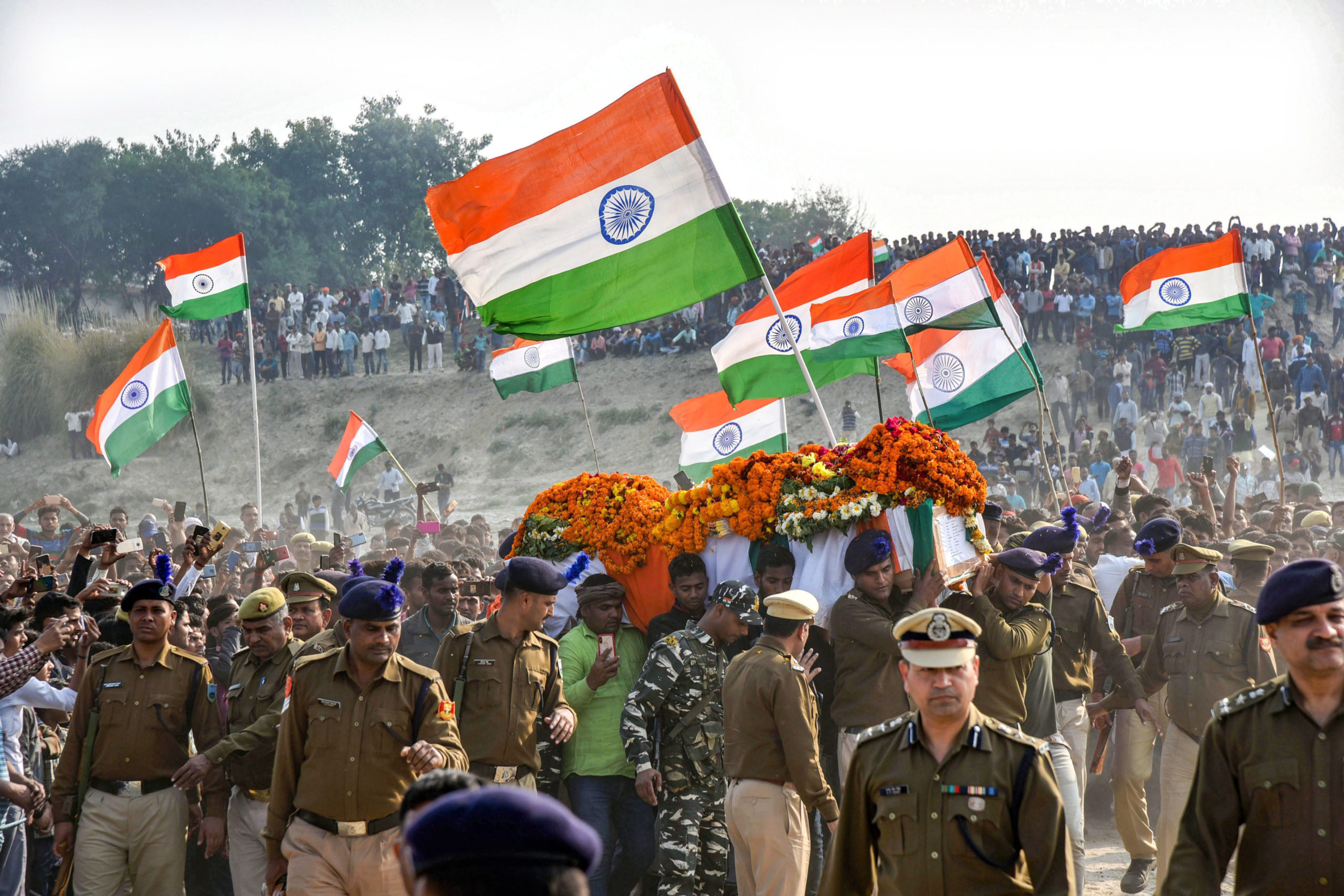 jammu-pulwama-attack-detailed-list-and-name-of-crpf-martyred-jawans-gave-their-life-for-country